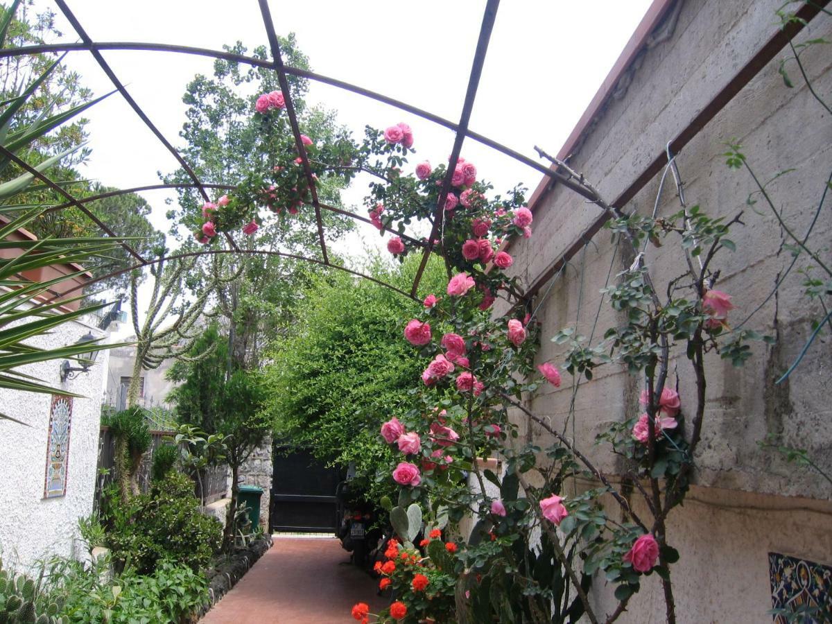 Appartamento Vivaldi Mondello Εξωτερικό φωτογραφία